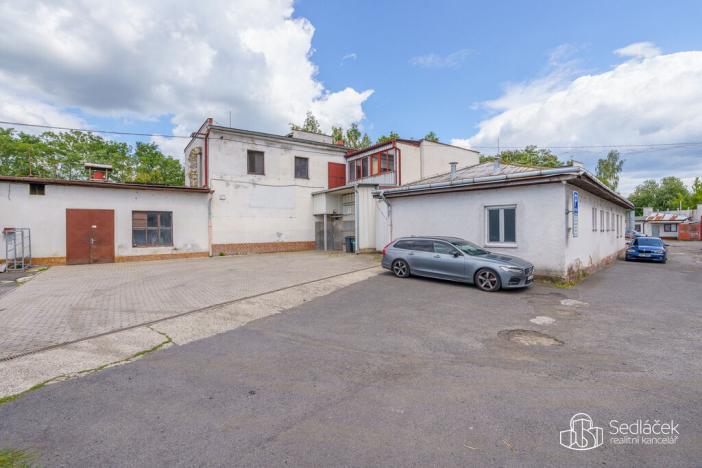 Prodej výrobních prostor, Karlovy Vary - Rybáře, Buchenwaldská, 823 m2