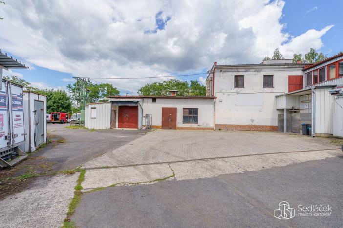 Prodej výrobních prostor, Karlovy Vary - Rybáře, Buchenwaldská, 823 m2