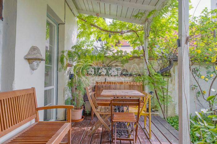 Prodej rodinného domu, Dobříš, Mírové náměstí, 450 m2