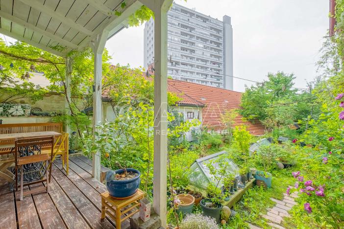 Prodej rodinného domu, Dobříš, Mírové náměstí, 450 m2