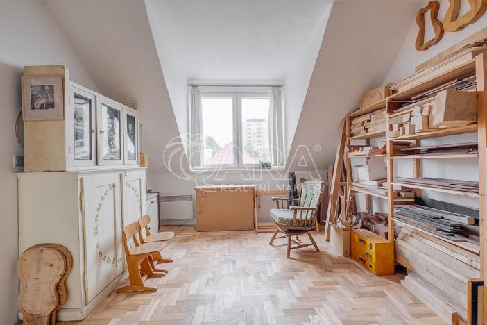 Prodej rodinného domu, Dobříš, Mírové náměstí, 450 m2