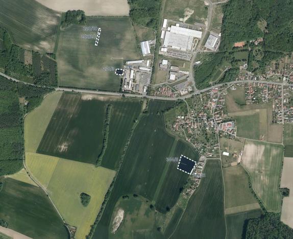 Prodej pole, Pardubice, 14290 m2