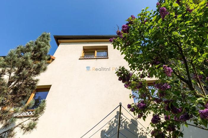 Prodej rodinného domu, Zdice, 294 m2