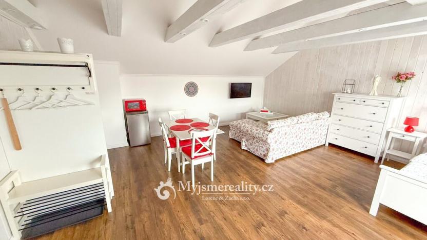 Prodej ubytování, Suchohrdly, Znojemská, 450 m2