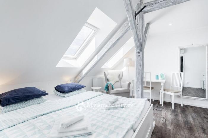 Prodej ubytování, Suchohrdly, Znojemská, 450 m2