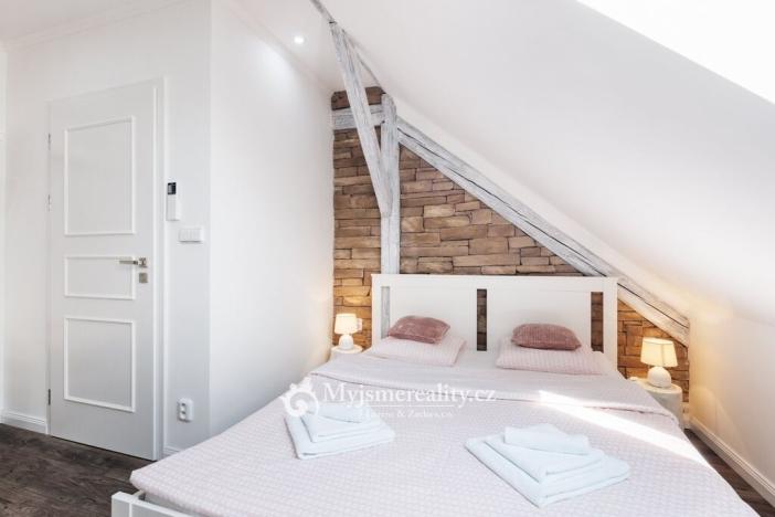 Prodej ubytování, Suchohrdly, Znojemská, 450 m2