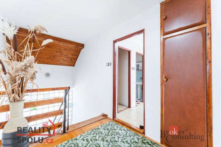 Prodej rodinného domu, Sendražice, 240 m2