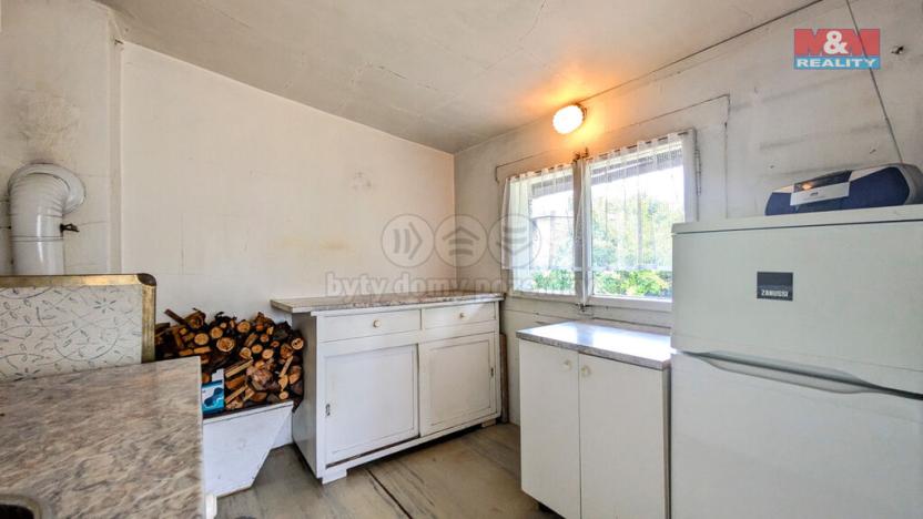 Prodej chaty, Káraný, 35 m2