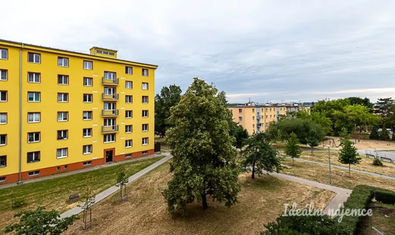 Pronájem bytu 2+1, Praha - Hloubětín, Zelenečská, 54 m2