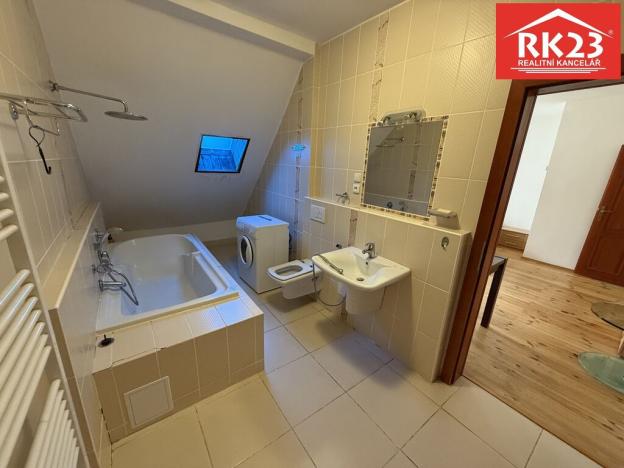 Prodej bytu 3+1, Mariánské Lázně, Mladějovského, 101 m2