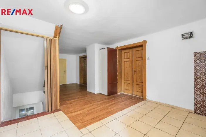 Prodej rodinného domu, Brniště - Luhov, 250 m2
