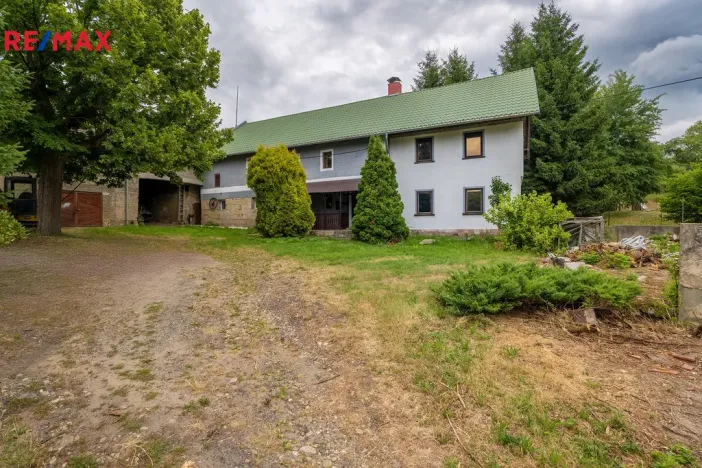 Prodej rodinného domu, Brniště - Luhov, 250 m2