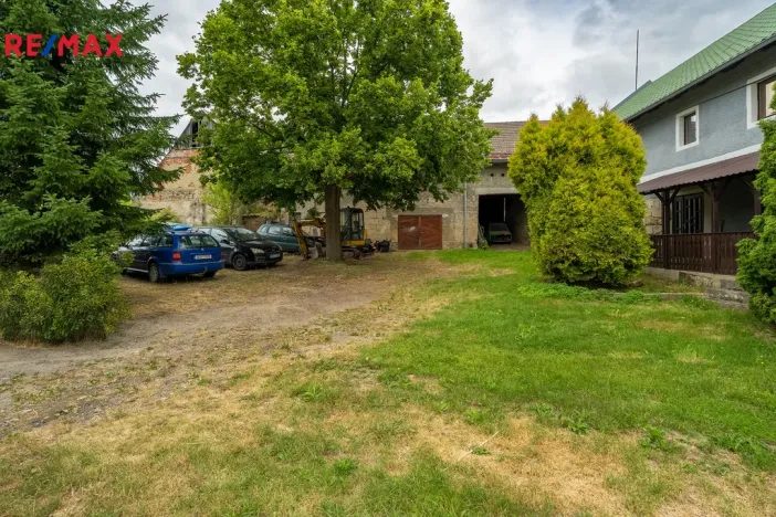 Prodej rodinného domu, Brniště - Luhov, 250 m2