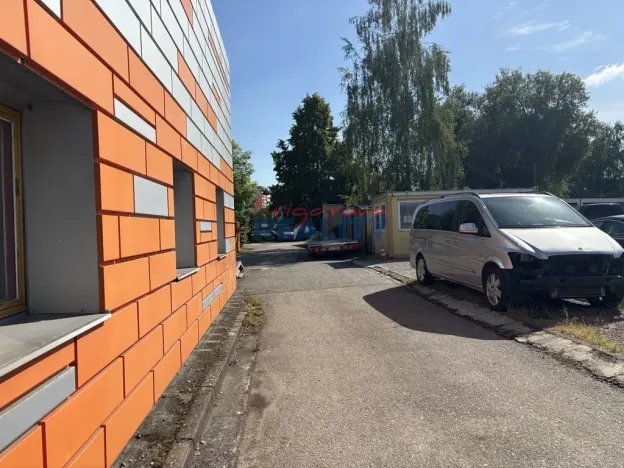 Prodej výrobních prostor, České Budějovice, Vltavské nábř., 380 m2