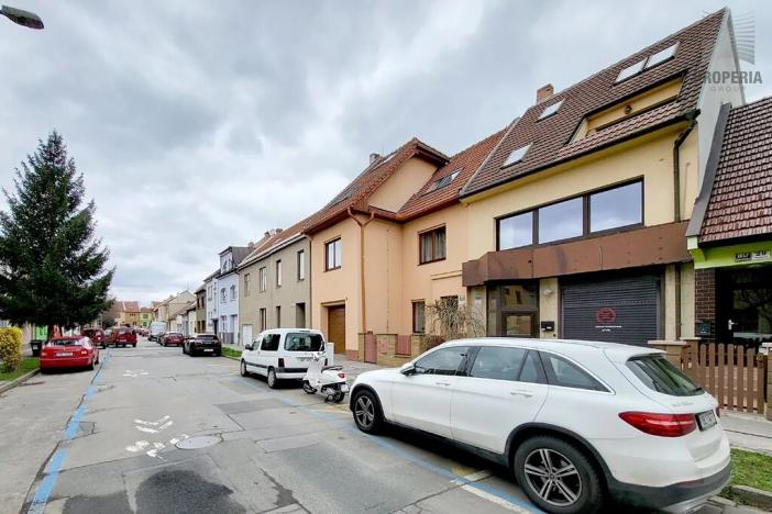 Prodej kanceláře, Brno, Haasova, 246 m2