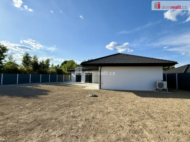 Prodej rodinného domu, Velká Hleďsebe, K Malé Hleďsebi, 177 m2