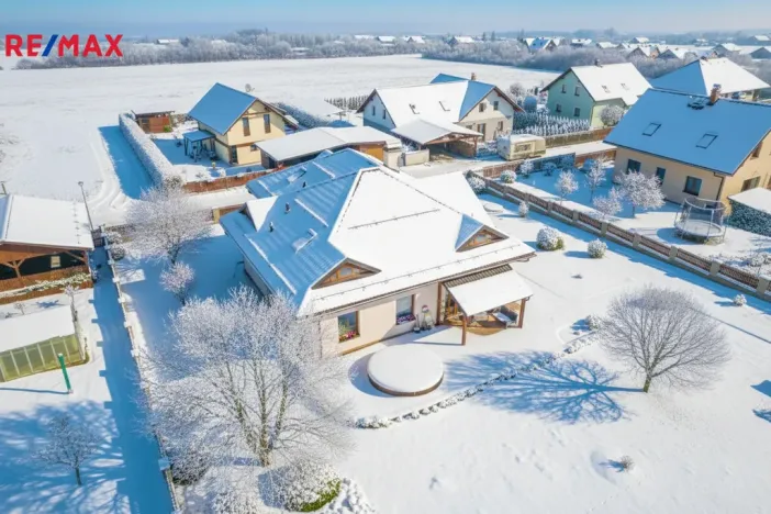 Prodej rodinného domu, Držkov, 232 m2