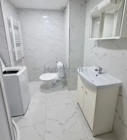 Pronájem bytu 2+kk, Ústí nad Labem - Ústí nad Labem-centrum, Jateční, 45 m2
