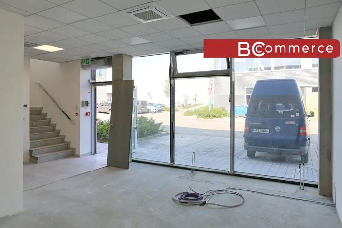 Pronájem skladu, Brno, 935 m2