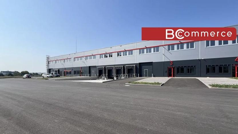 Pronájem skladu, Mikulov, 1000 m2