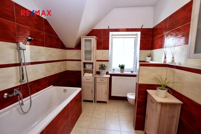 Prodej rodinného domu, Králův Dvůr, Královské Údolí, 114 m2