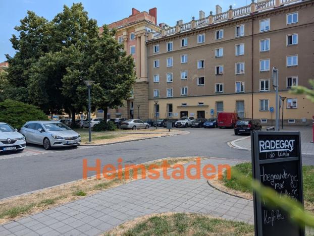 Pronájem obchodního prostoru, Ostrava - Poruba, Alšovo náměstí, 13 m2