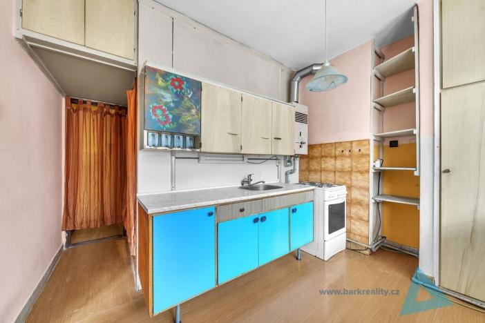 Prodej bytu 2+1, Nová Paka, Achátová, 47 m2