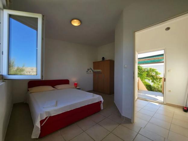 Prodej apartmánu, Pag, Chorvatsko, 165 m2