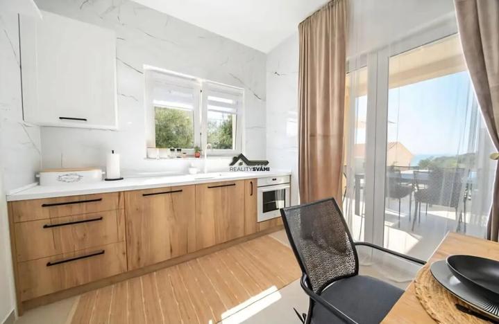 Prodej ubytování, Jakišnica, Chorvatsko, 160 m2