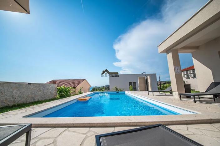 Prodej ubytování, Jakišnica, Chorvatsko, 160 m2