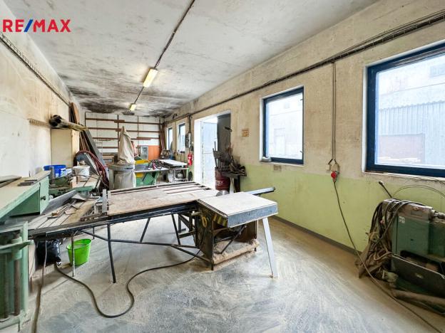 Pronájem výrobních prostor, Praha - Vinoř, Rosická, 55 m2