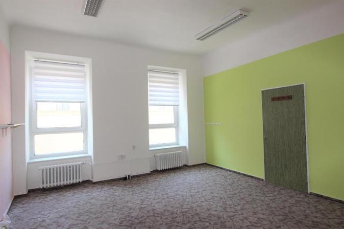 Pronájem kanceláře, Brno - Veveří, Slovákova, 26 m2