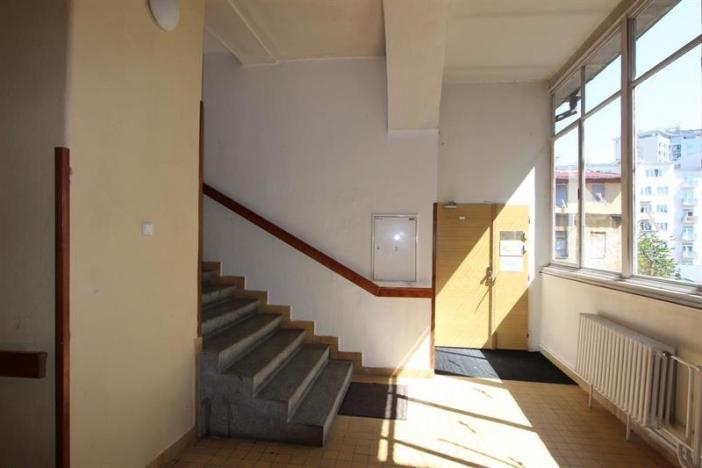 Pronájem kanceláře, Brno - Veveří, Slovákova, 26 m2