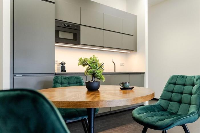 Pronájem obchodního prostoru, Praha - Smíchov, Nádražní, 94 m2