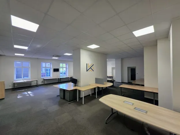 Pronájem obchodního prostoru, Praha - Smíchov, Nádražní, 94 m2