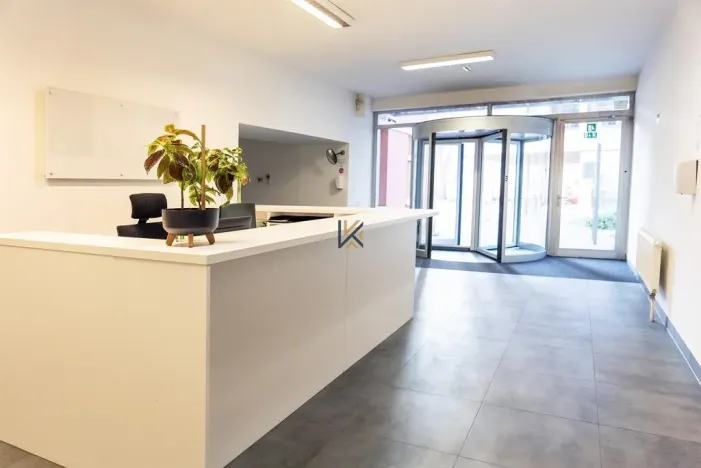 Pronájem kanceláře, Praha - Smíchov, Nádražní, 94 m2