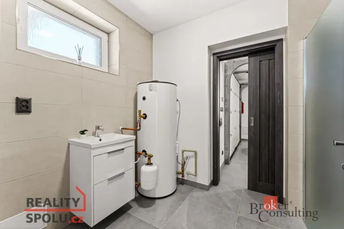 Prodej rodinného domu, Choťánky, Souběžná, 158 m2