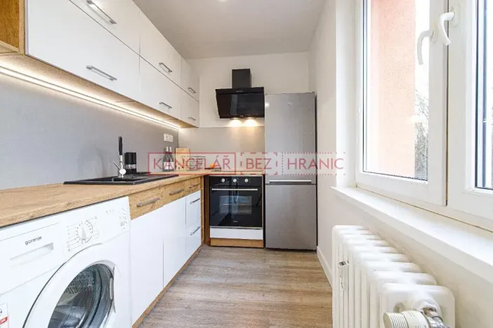 Pronájem bytu 2+kk, Ostrava, Lužická, 38 m2