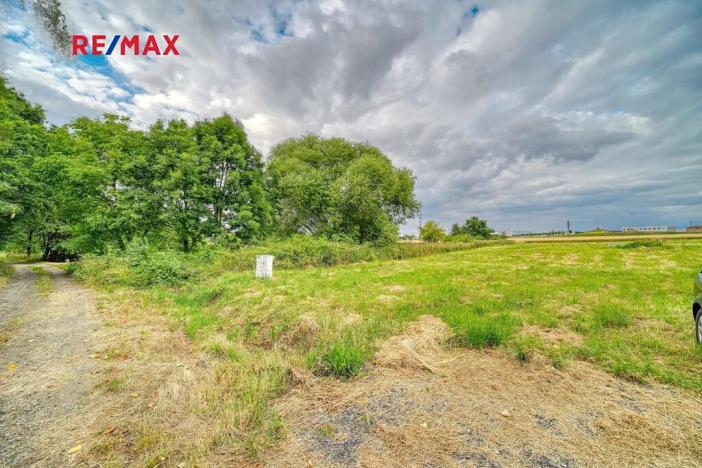 Prodej pozemku pro bydlení, Strančice, 1614 m2