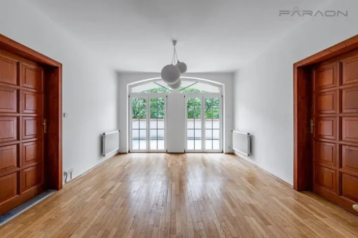 Pronájem vily, Praha - Troja, Na Salabce, 510 m2