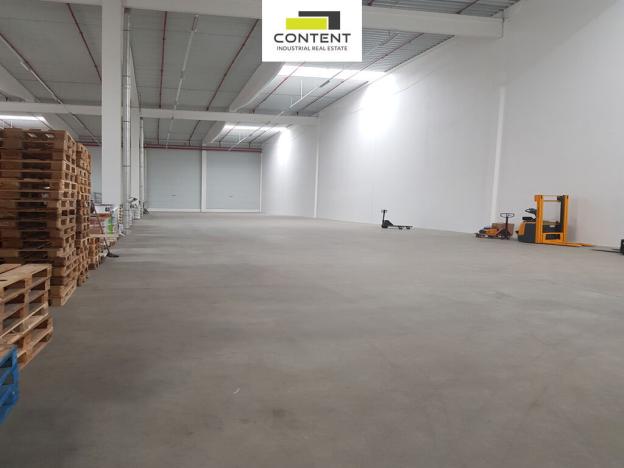 Pronájem skladu, Hněvotín, 860 m2