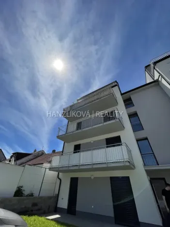 Pronájem bytu 2+kk, České Budějovice, 52 m2
