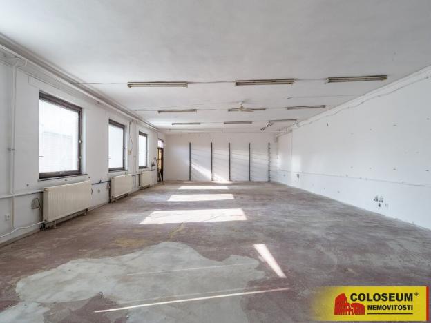 Prodej kanceláře, Hrabětice, 207 m2