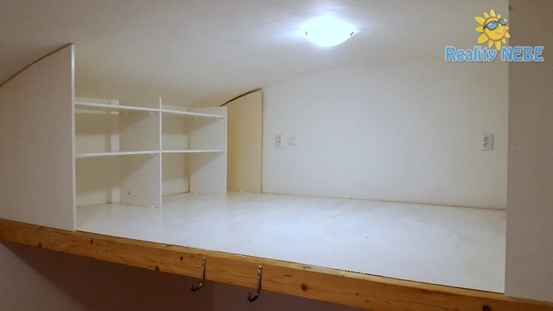 Pronájem bytu 2+kk, Praha - Košíře, Mahenova, 40 m2