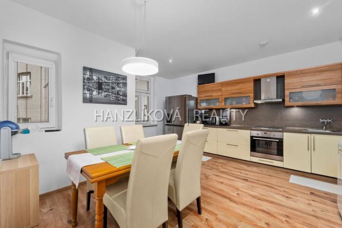 Prodej bytu 3+1, České Budějovice - České Budějovice 6, Mánesova, 120 m2