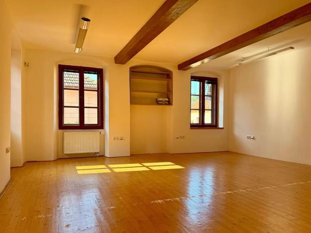 Prodej komerční nemovitosti, Třebíč, L. Pokorného, 251 m2