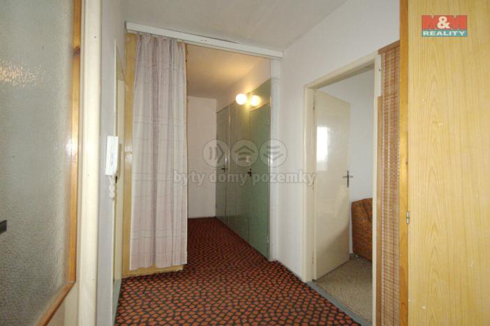Prodej bytu 3+1, Praha - Prosek, Lovosická, 79 m2