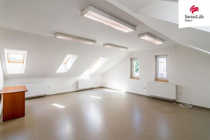 Pronájem kanceláře, Heřmanův Městec, Nový dvůr, 52 m2