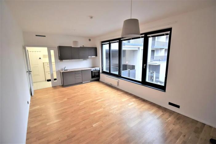 Prodej bytu 1+kk, Praha - Smíchov, Grafická, 30 m2