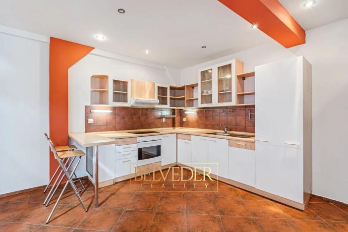 Prodej atypického bytu, Teplice, Krupská, 180 m2